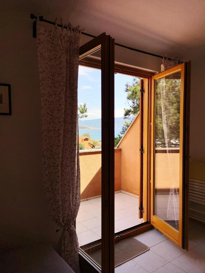 Apartments Lili Baška Buitenkant foto
