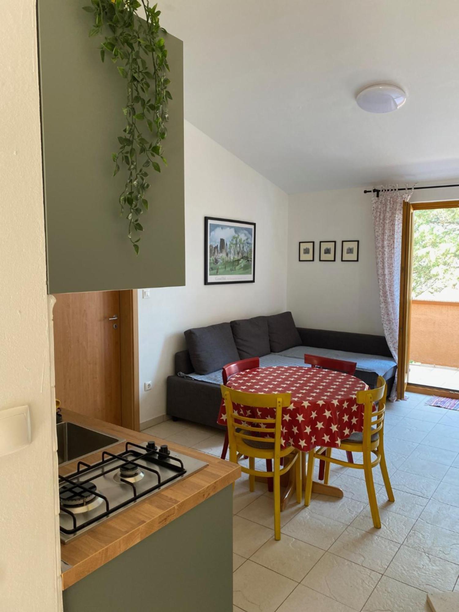 Apartments Lili Baška Buitenkant foto