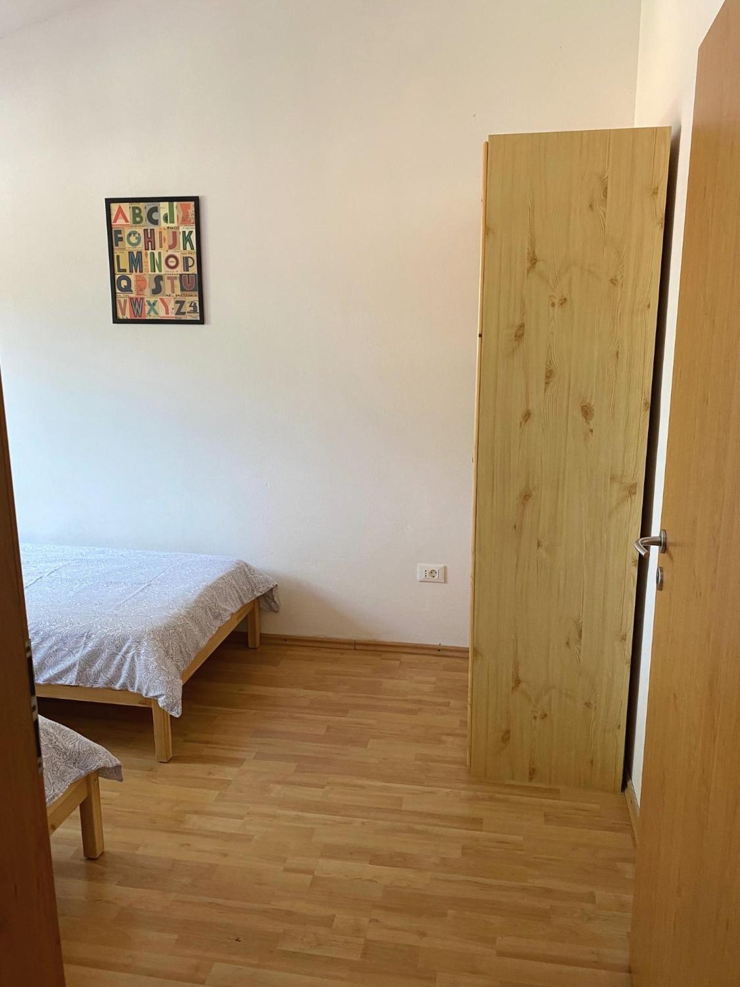 Apartments Lili Baška Buitenkant foto